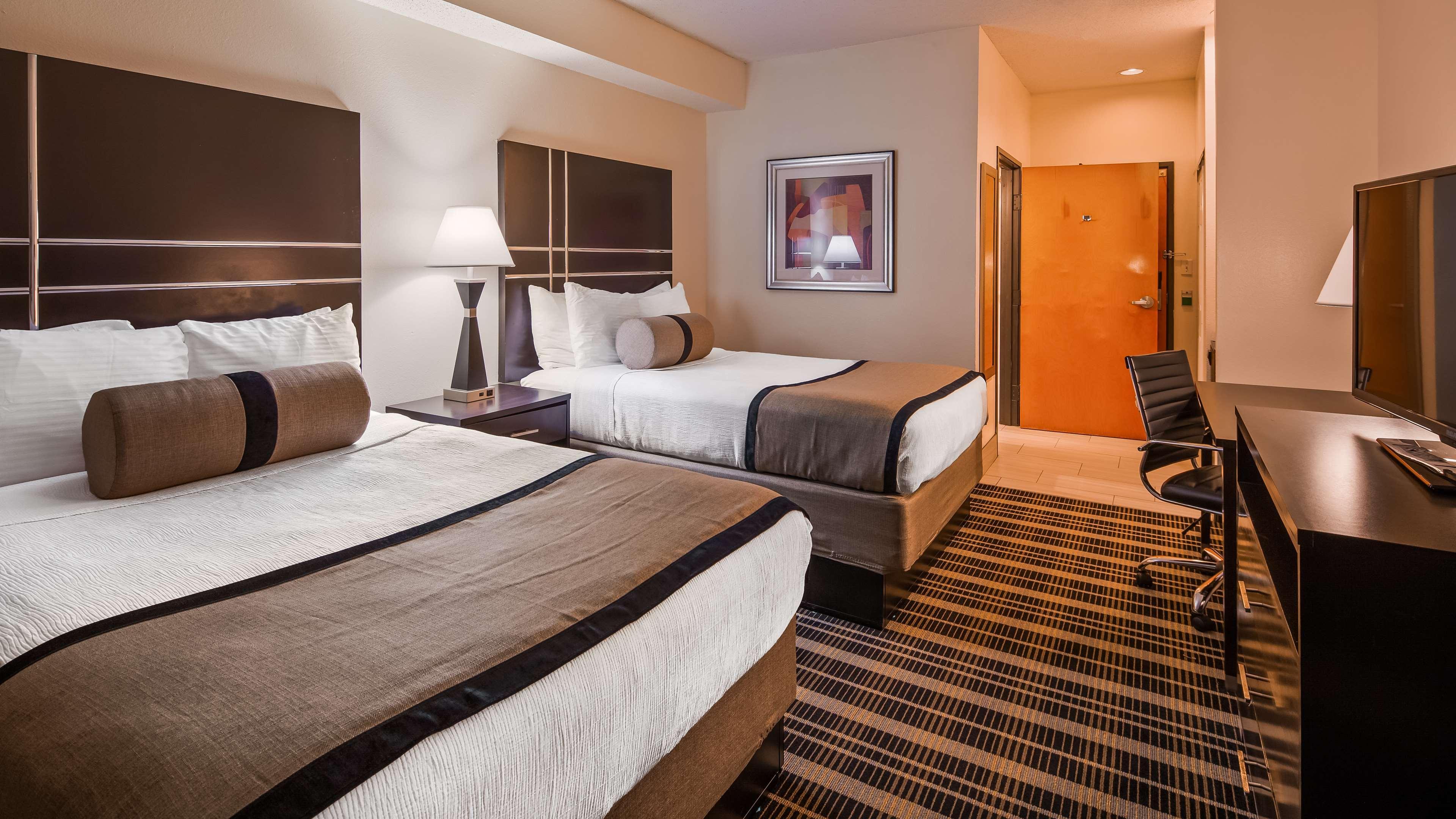Best Western Plus Rockwall Inn & Suites מראה חיצוני תמונה