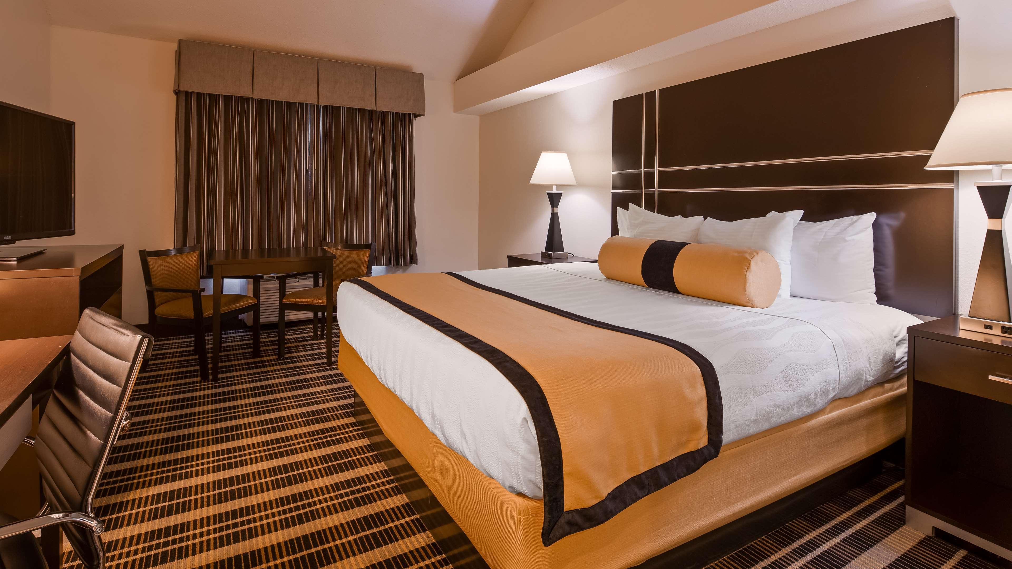 Best Western Plus Rockwall Inn & Suites מראה חיצוני תמונה